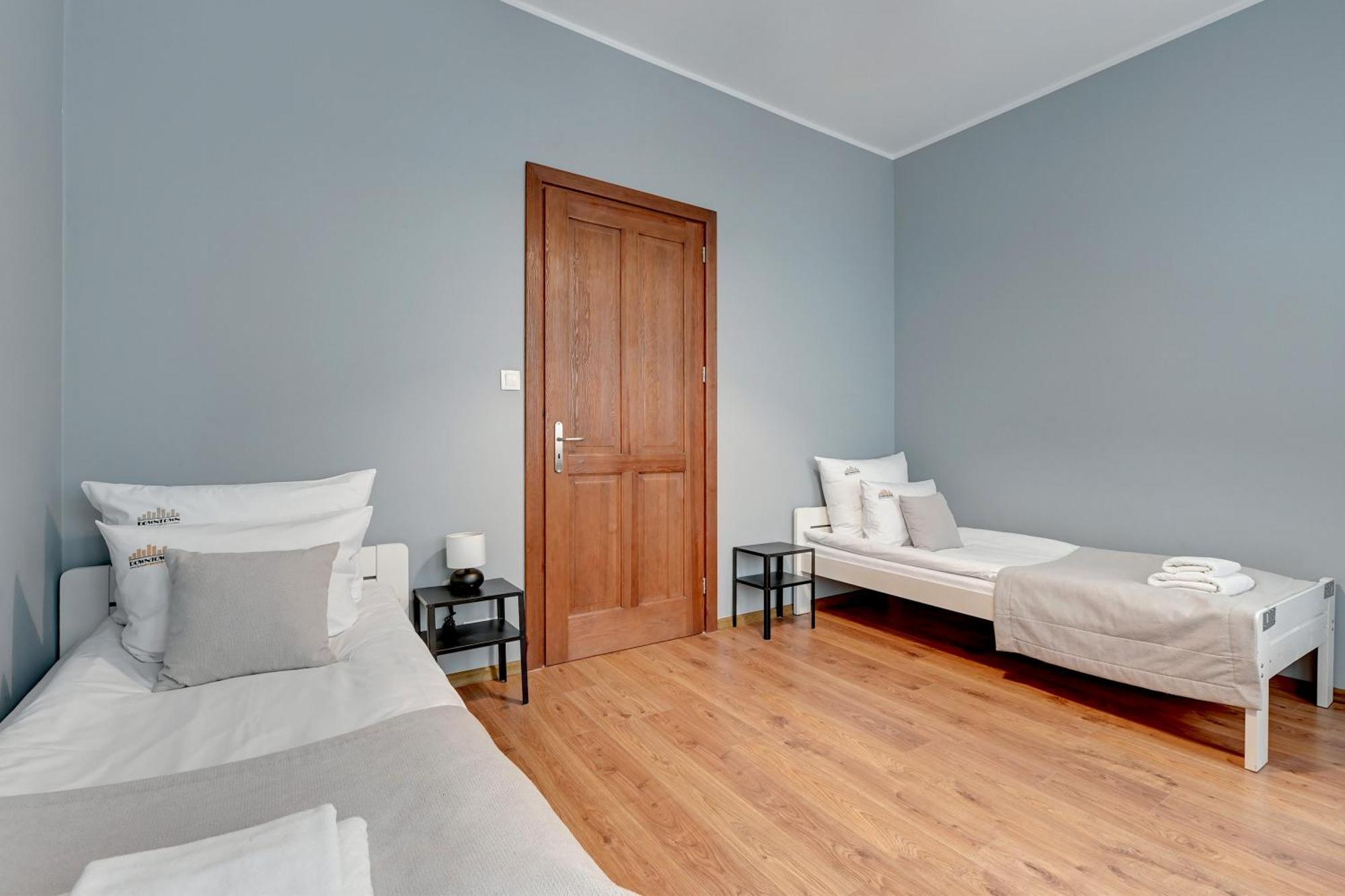 City Center, Art House & Family Stay By Downtown Apartments Gdansk Bagian luar foto